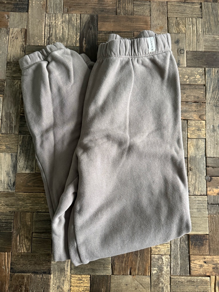 Cozy Gray Sweatpants With Elastic Waist
